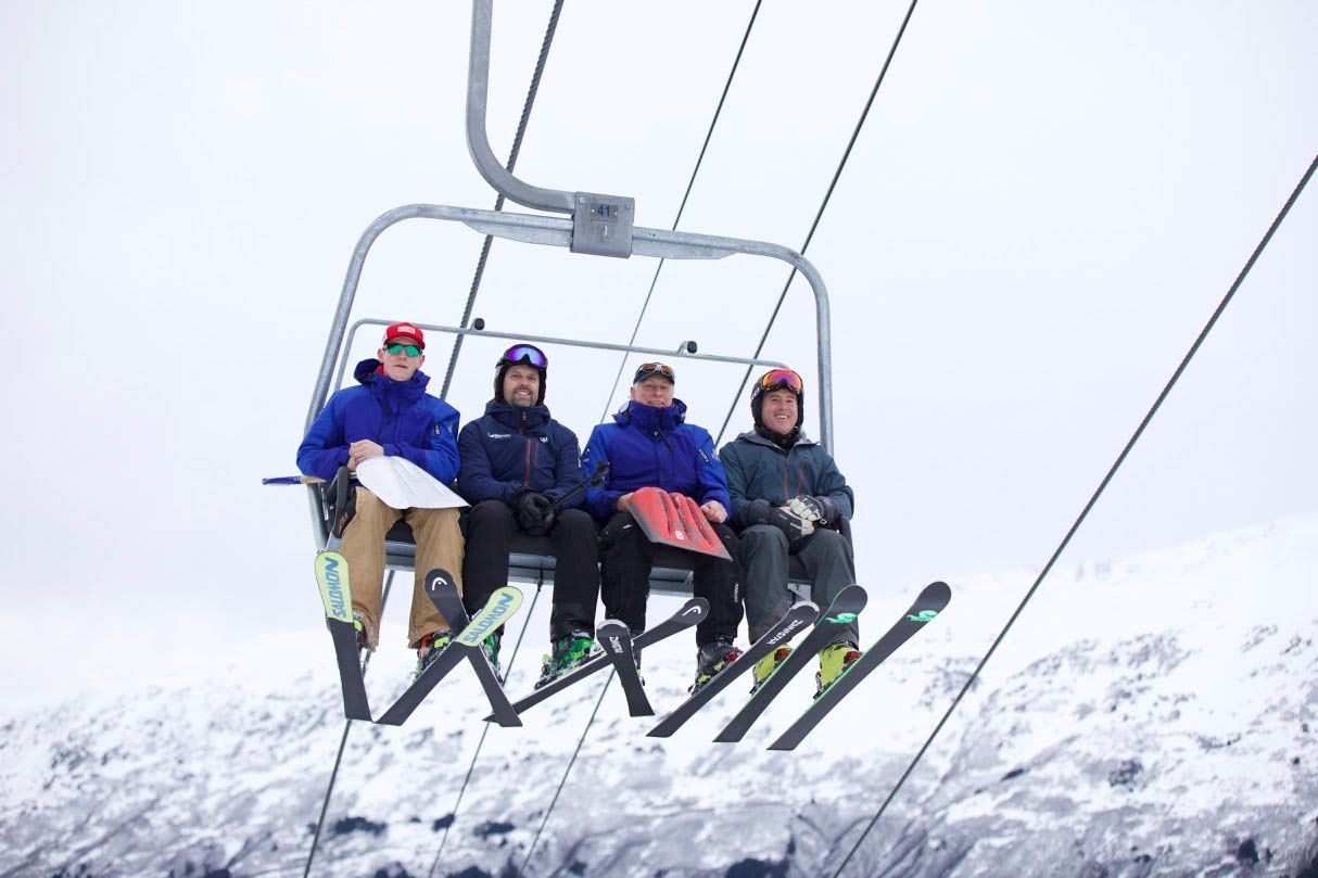 Alyeska Ski Club Volunteers / Photo Credit: Jennifer Aist